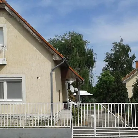 Apartmán Edit